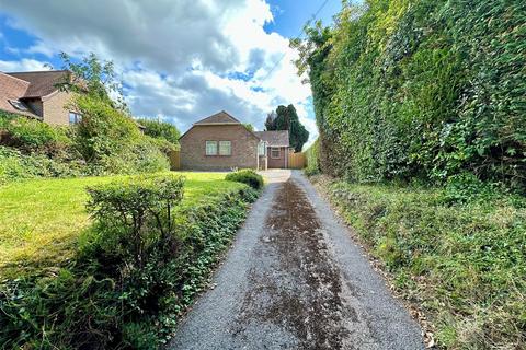 3 bedroom detached bungalow for sale, Worting Road, Basingstoke