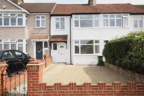 3 bedroom terraced house to rent, Heathview Avenue, Crayford