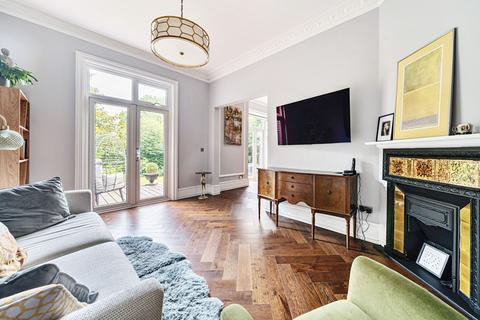 Flat D, 57 Frant Road, Tunbridge Wells, TN2 5LE