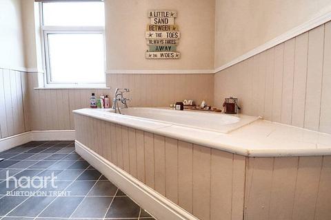 61 Calais Road, Burton-on-trent, DE13 0UJ