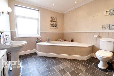 61 Calais Road, Burton-on-trent, DE13 0UJ