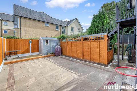 33 Hayes Close, Chelmsford, CM2 0RN