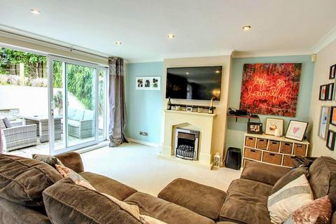 4 bedroom detached house for sale, Sergison Close, Haywards Heath, RH16