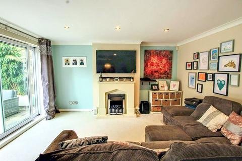 4 bedroom detached house for sale, Sergison Close, Haywards Heath, RH16