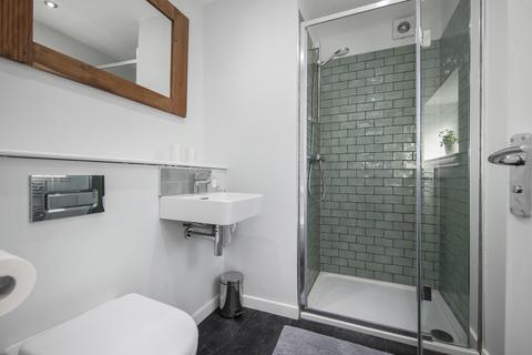 21 Buckstone Crescent, Edinburgh, EH10 6PJ