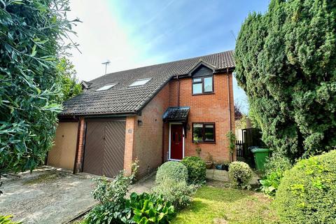 3 bedroom semi-detached house for sale, Broadlands Close, Bentley, Farnham