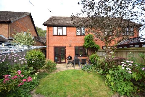 3 bedroom semi-detached house for sale, Broadlands Close, Bentley, Farnham