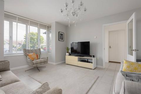 23 Pier Avenue, Whitstable, CT5 2HQ