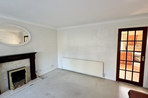 3 bedroom end of terrace house for sale, Long Row, Leeds LS18