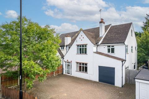 80 Woodcote Grove Road, Coulsdon, CR5 2AD