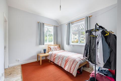 80 Woodcote Grove Road, Coulsdon, CR5 2AD