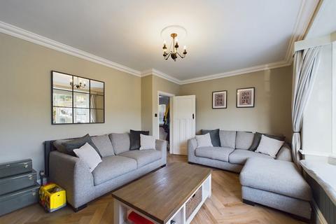 5 Eskdale Close, Sleights, Whitby, YO22 5EW