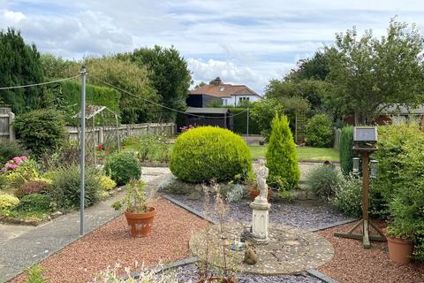 3 bedroom semi-detached bungalow for sale, Hastings Avenue, Norwich NR6