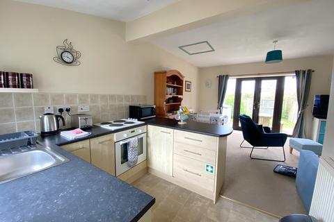 1 bedroom semi-detached bungalow for sale, Coast Road, Norwich NR12