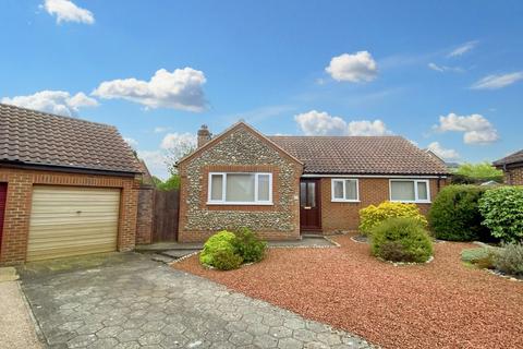 3 bedroom detached bungalow for sale, Fairfield Close, Norwich NR11