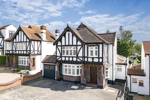 4 bedroom detached house for sale, Malvern Drive, Woodford Green