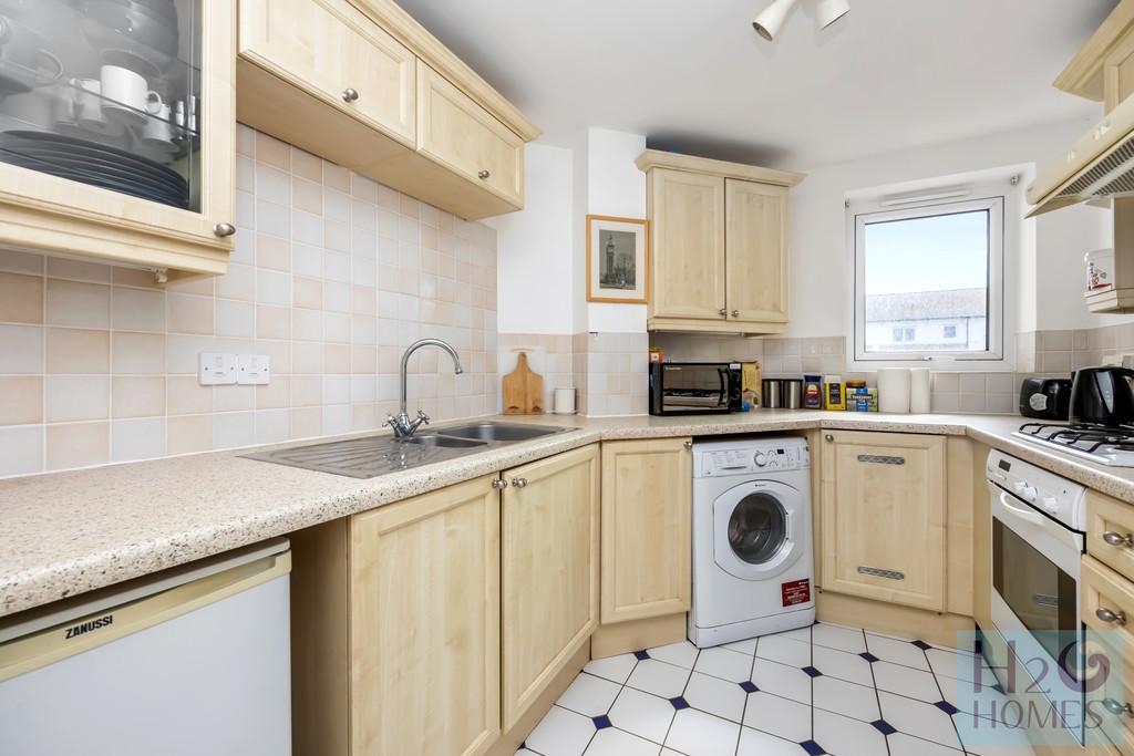 Neptune Court 65-001