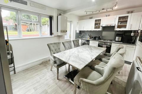 3 bedroom terraced house for sale, Sandy Lane, Birmingham B42