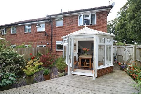 1 bedroom semi-detached house to rent, Nursery Close, Capel
