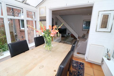 1 bedroom semi-detached house to rent, Nursery Close, Capel