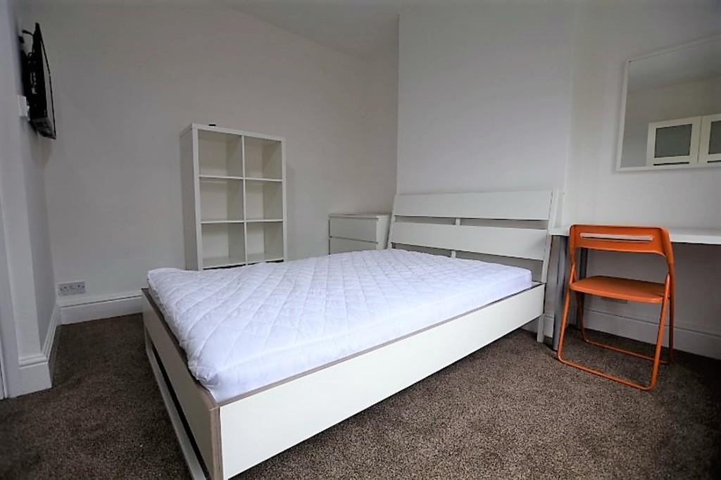 West Lorne Street, Chester CH1 5 bed house share to rent £433 pcm (£