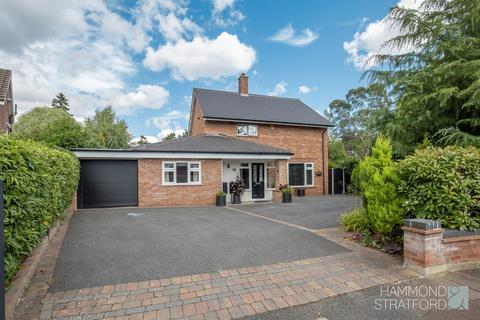 4 bedroom detached house for sale, Upton Close, Norwich