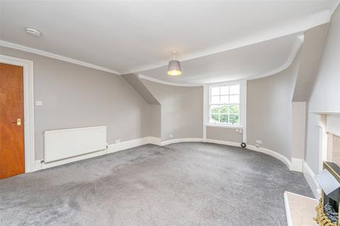 3 bedroom flat for sale, 12(4f2) Antigua Street, Edinburgh, EH1