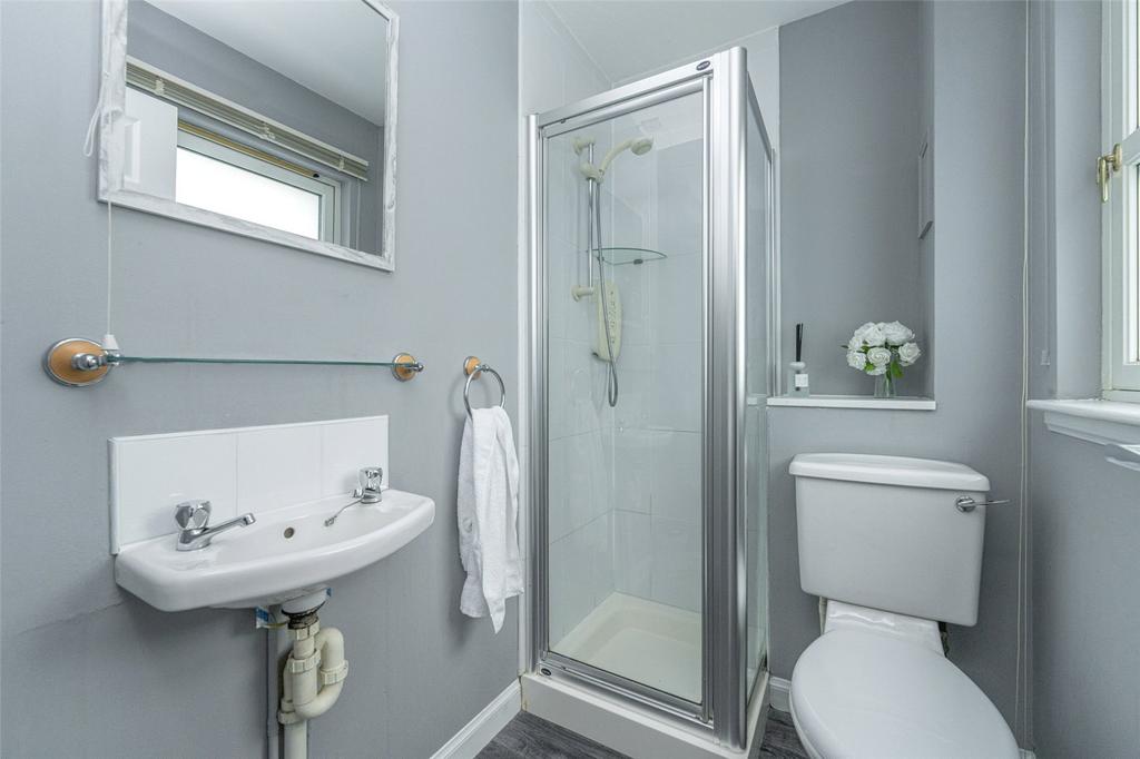 En Suite Shower Room