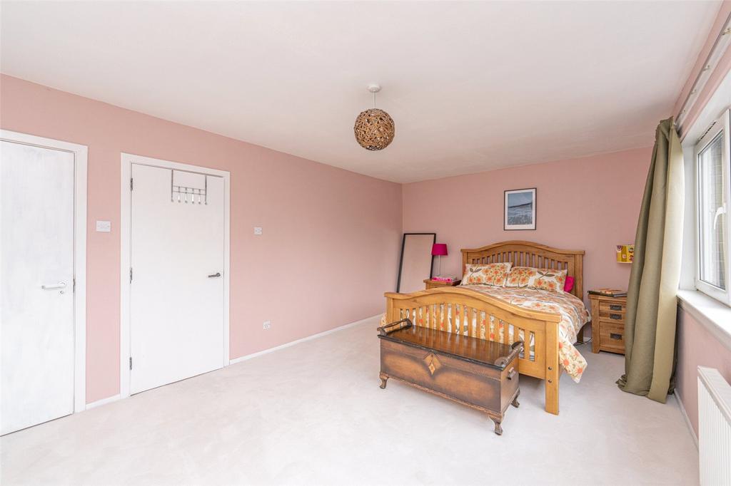 Bedroom 1 Alt
