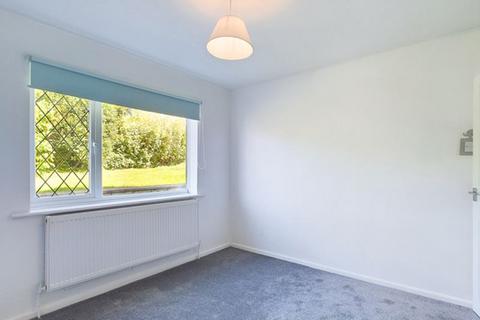 3 bedroom detached bungalow for sale, Courtlands Park, Carmarthen