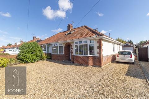 3 bedroom chalet for sale, Bush Road, Hellesdon, Norwich.