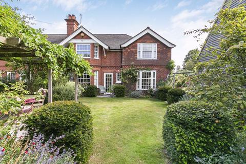 4 bedroom character property for sale, Manor House Lane, Bookham