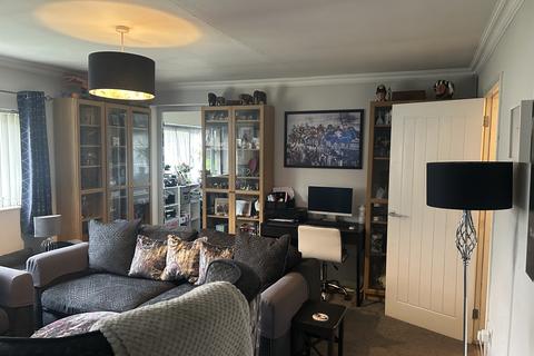 77a Mendip Road, Portishead, Bristol, BS20 6DF