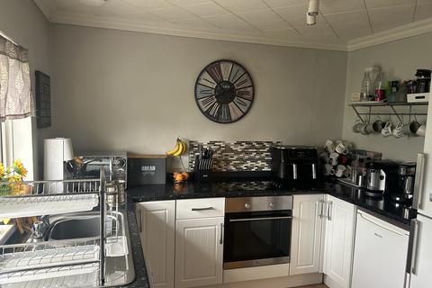 77a Mendip Road, Portishead, Bristol, BS20 6DF