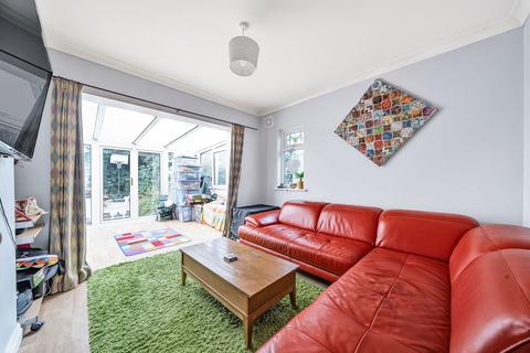17 Marion Crescent, Orpington, BR5 2DE