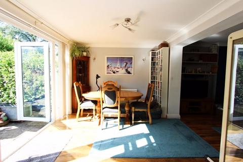 47 West End, Sherborne St John, Basingstoke, RG24 9LE
