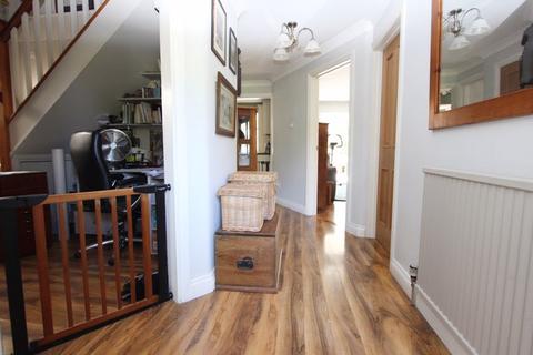 47 West End, Sherborne St John, Basingstoke, RG24 9LE