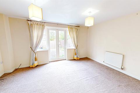 4 bedroom house to rent, Kilmaine Avenue, Manchester M9