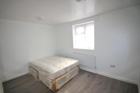 1 bedroom flat to rent, PARK AVENUE, LONDON, NW10 7HU