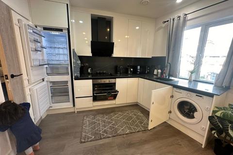 1 bedroom flat to rent, Finchley Road, London