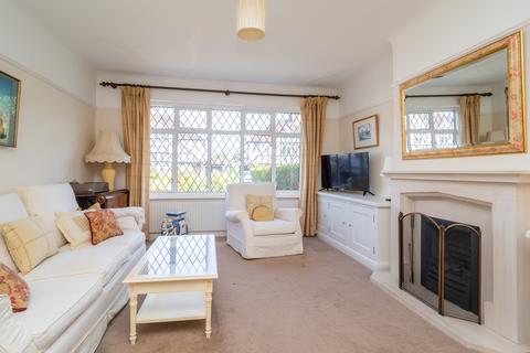 31 Palmer Avenue, Cheam, Sutton, SM3 8EF