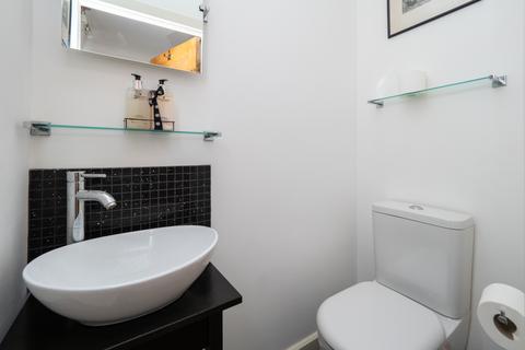 31 Palmer Avenue, Cheam, Sutton, SM3 8EF