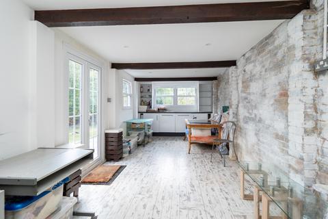 31 Palmer Avenue, Cheam, Sutton, SM3 8EF