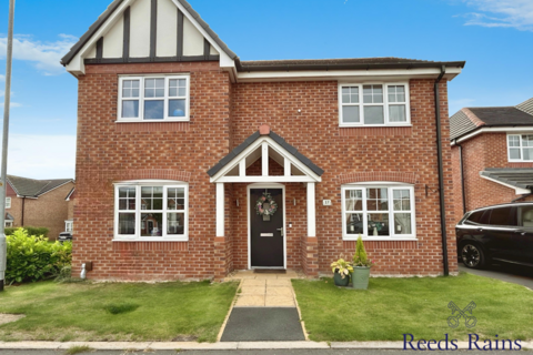 4 bedroom detached house for sale, Irelands Croft Close, Cheshire CW11