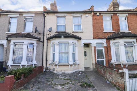 3 bedroom terraced house for sale, Ley Street, Ilford IG1