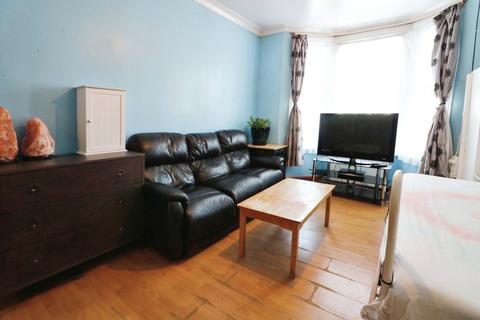 3 bedroom terraced house for sale, Ley Street, Ilford IG1