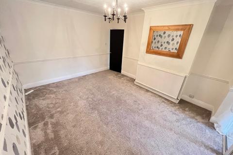 3 bedroom semi-detached house to rent, Liverpool Road, Staffordshire ST5