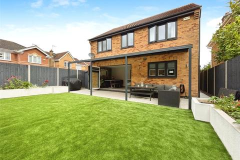 2 Hexter Close, Whetstone, Leicester, LE8 6QW