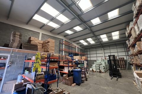 Industrial unit to rent, Folders Lane East, Hassocks BN6