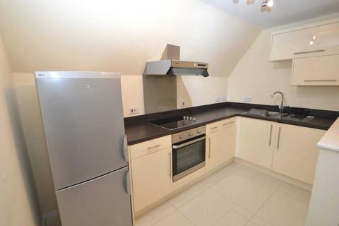 2 bedroom apartment to rent, ADDLESTONE